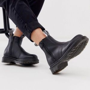 Doc Marten Chelsea Zip Boot